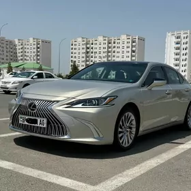 Lexus ES 350 2019