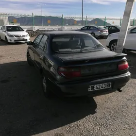 Toyota Carina 1992