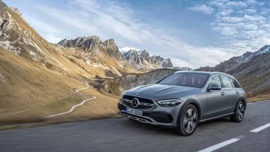 Mercedes не спешит «хоронить» дизельные моторы и инвестирует в их улучшение