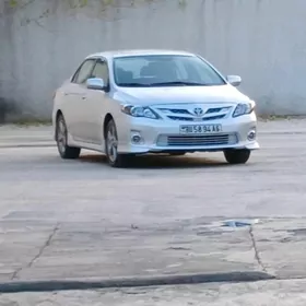 Toyota Corolla 2011