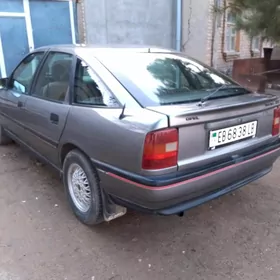 Opel Vectra 1990