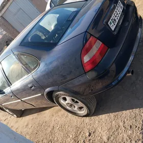 Opel Vectra 1998