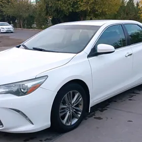 Toyota Camry 2016