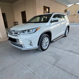 Toyota Highlander 2017