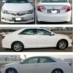 Toyota Camry 2012