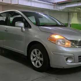 Nissan Versa 2010