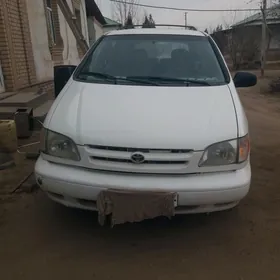 Toyota Sienna 2000