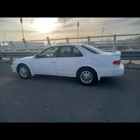 Toyota Camry 1997