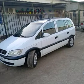 Opel Zafira 2001