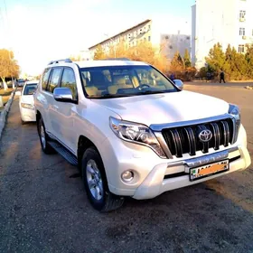 Toyota Land Cruiser Prado 2015