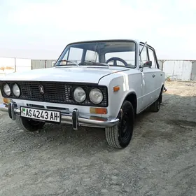 Lada 2103 1980