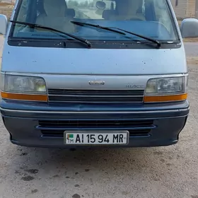 Toyota Hiace 1990