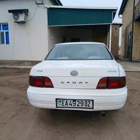 Toyota Camry 1995