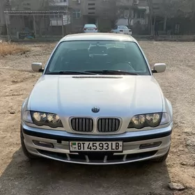 BMW 330 2002