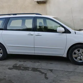 Toyota Sienna 2009