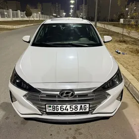 Hyundai Elantra 2019