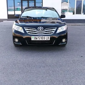 Toyota Camry 2011