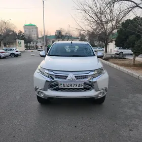 Mitsubishi Montero Sport 2019