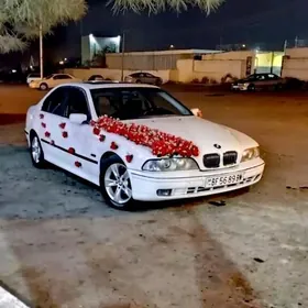 BMW E39 1998