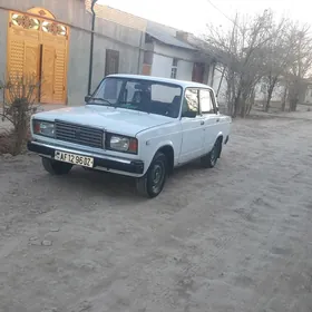 Lada 2107 2000