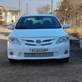 Toyota Corolla 2011