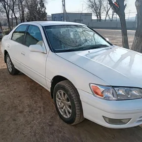 Toyota Camry 2000