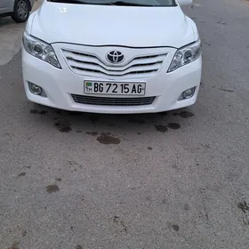 Toyota Camry 2010