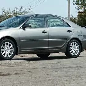 Toyota Camry 2005