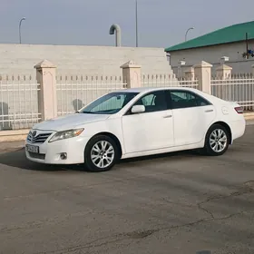 Toyota Camry 2010