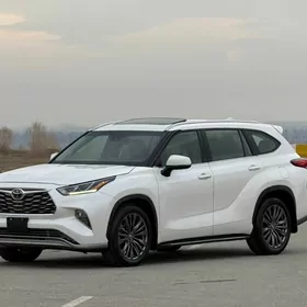 Toyota Highlander 2020