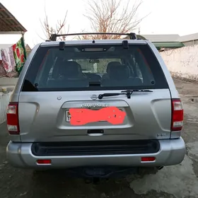 Nissan Pathfinder 2003