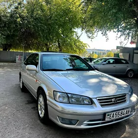 Toyota Camry 2000