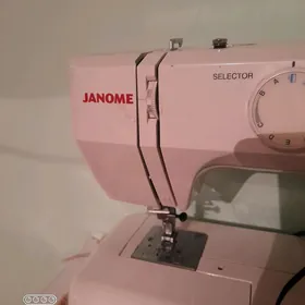 JANOME