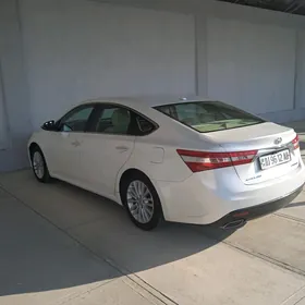 Toyota Avalon 2013