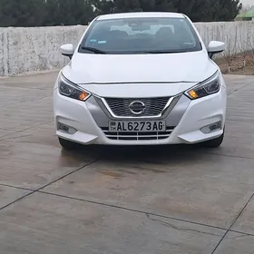 Nissan Versa 2021