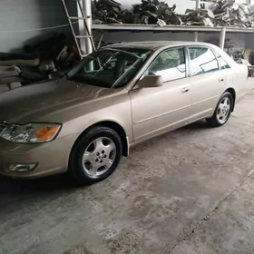 Toyota Avalon 2003