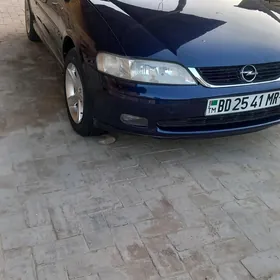 Opel Vectra 1999