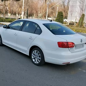 Volkswagen Jetta 2011