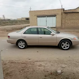 Toyota Camry 1997