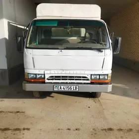 Mitsubishi Canter 2000