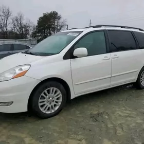 Toyota Sienna 2009