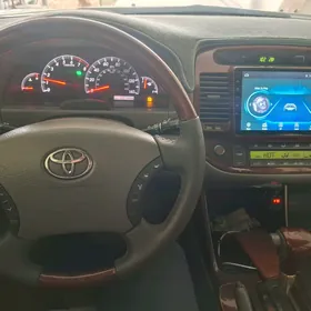 Toyota Camry 2003