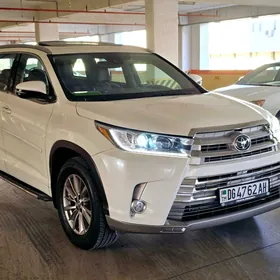 Toyota Highlander 2017