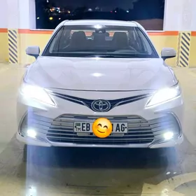 Toyota Camry 2020