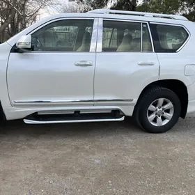 Toyota Land Cruiser Prado 2014