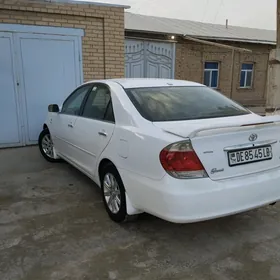 Toyota Camry 2003