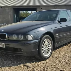 BMW E39 2002