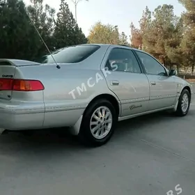 Toyota Camry 2000