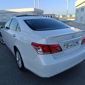 Lexus ES 350 2011