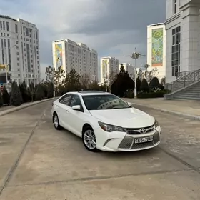 Toyota Camry 2016